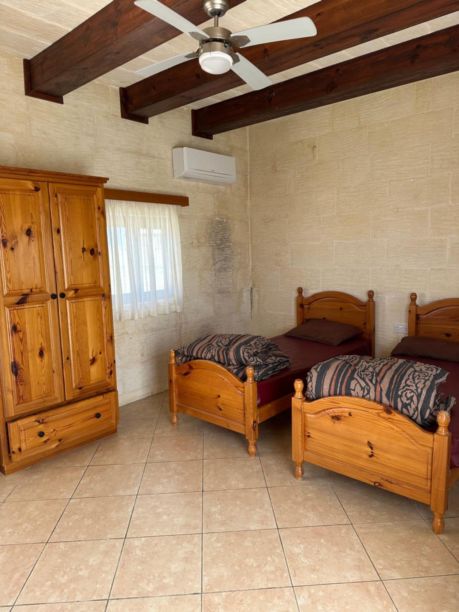 Nawrat Farmhouse Għarb Екстериор снимка